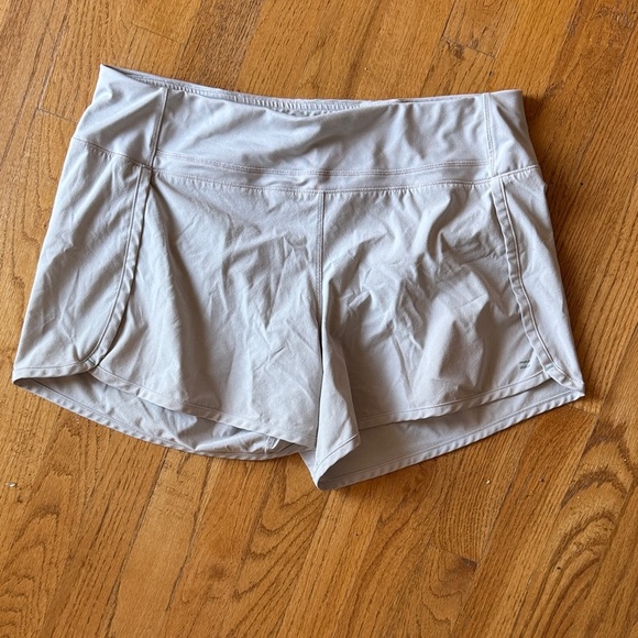 Free Fly Women's Gray Athletic Shorts size L - Picture 1 of 5